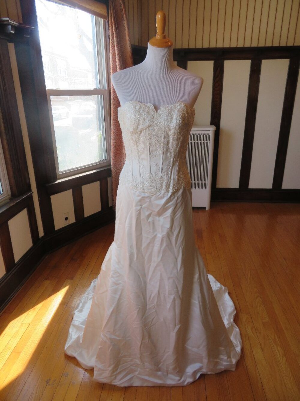 Justin Alexander Wedding Dress